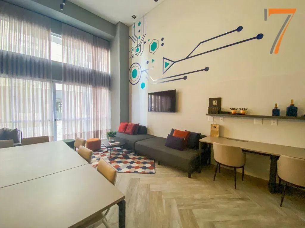 Furnished studio in a building with a coworking space — photo 5