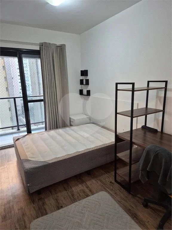 One-bedroom apartment with a home office in Curitiba — photo 4