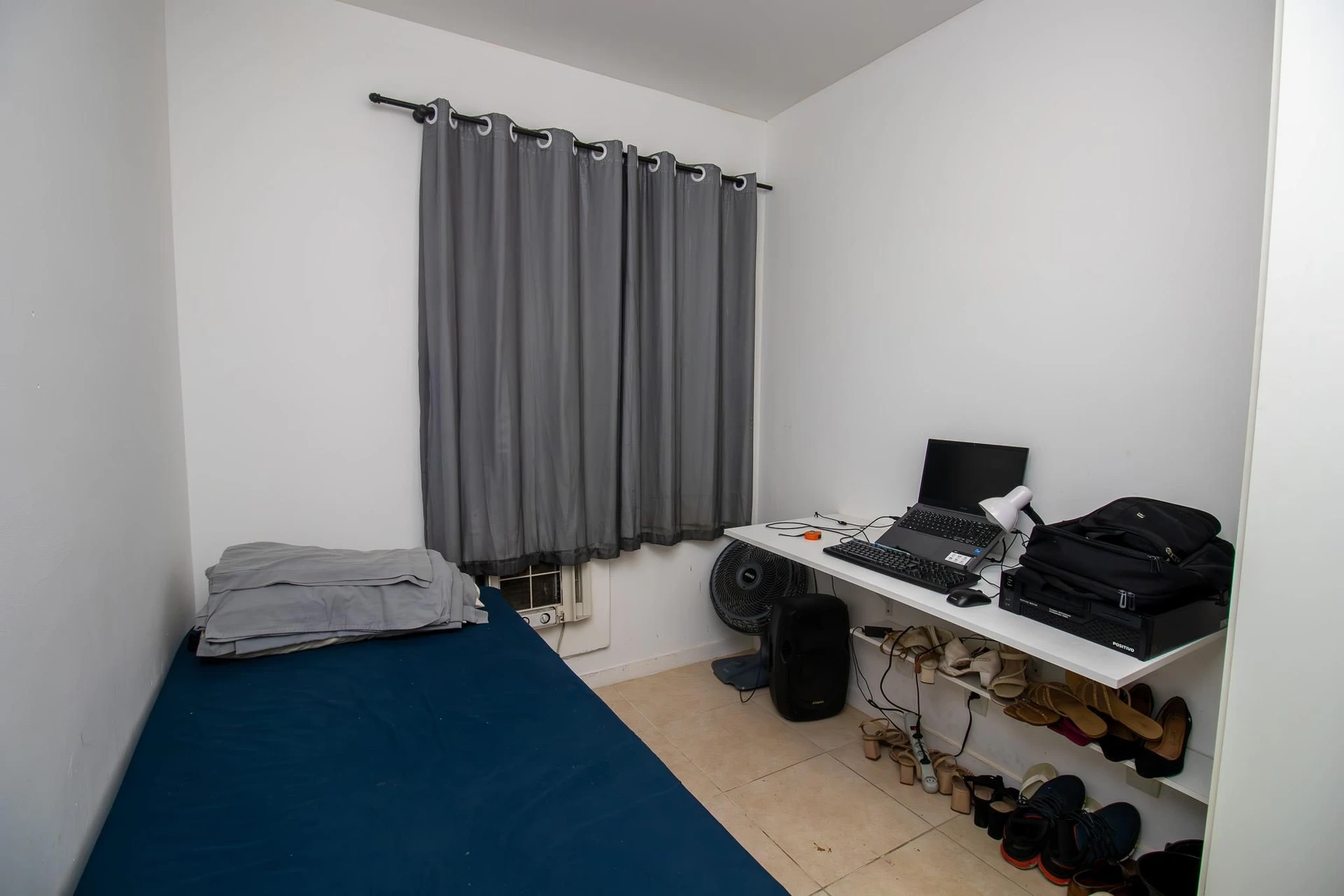 Furnished apartment, 65 m², with a glass-enclosed balcony — photo 20