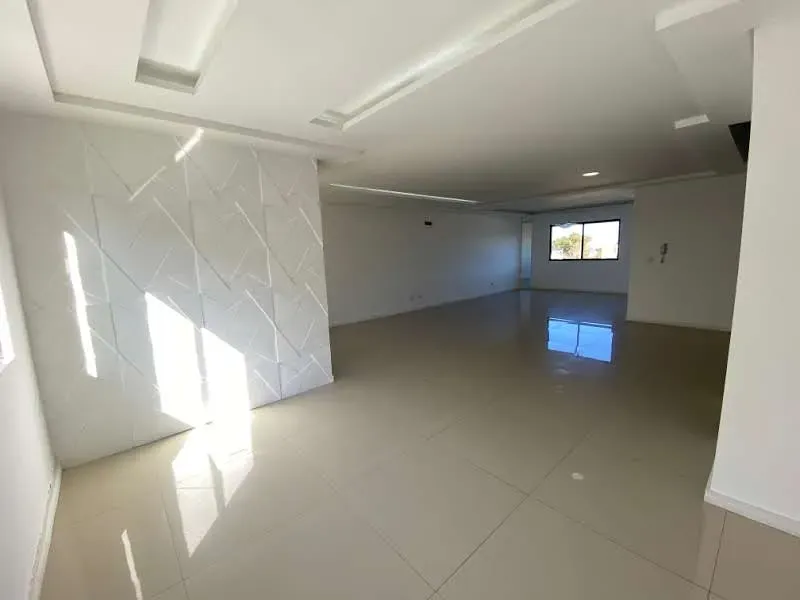 Townhouse with 5 bedrooms and 5 bathrooms, 314 m² — photo 6