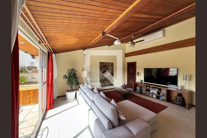 Duplex penthouse with 3 bedrooms and 254 m², 2 parking — photo 13