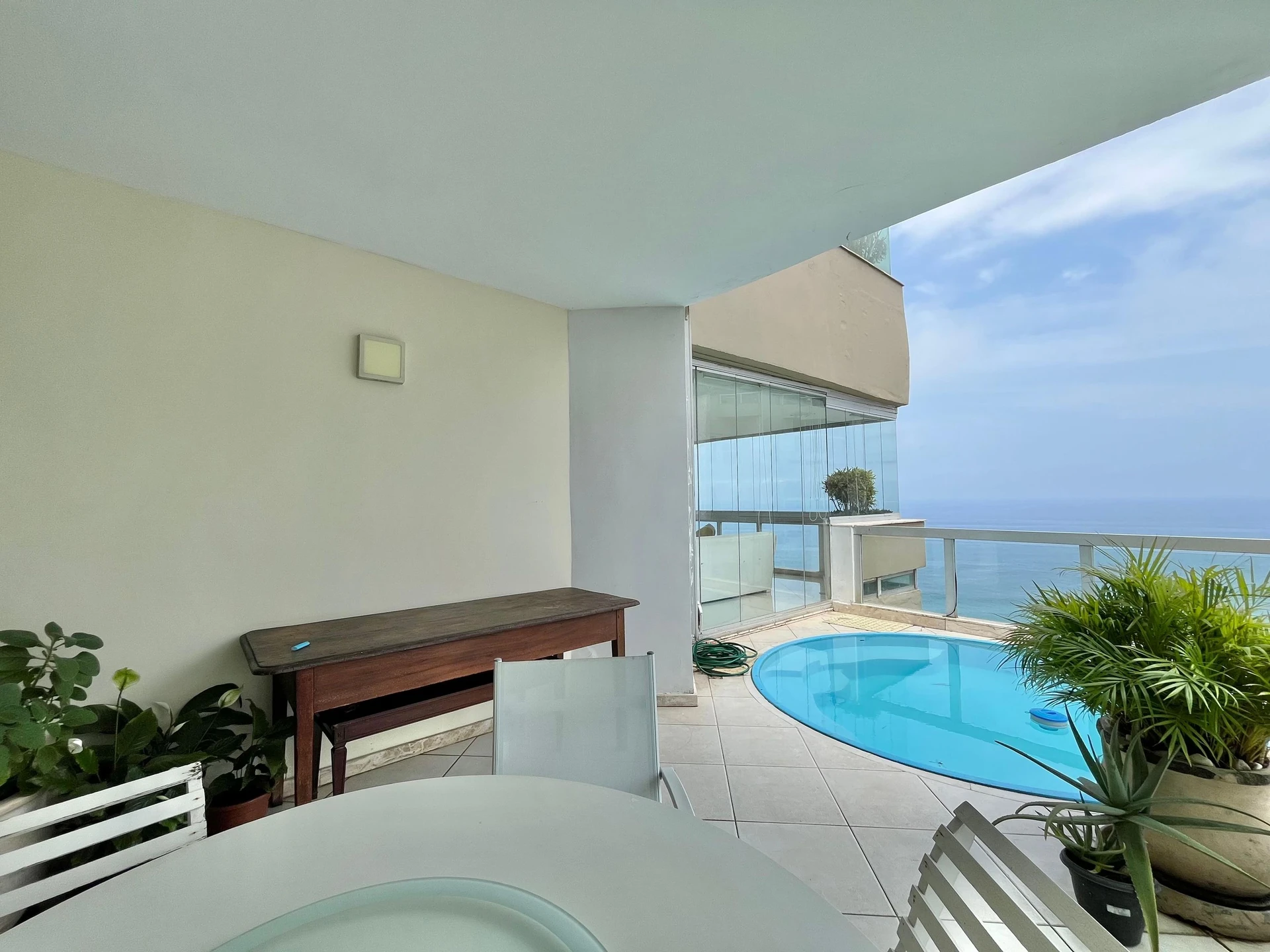 Furnished apartment, 450 m², with a water view — photo 60