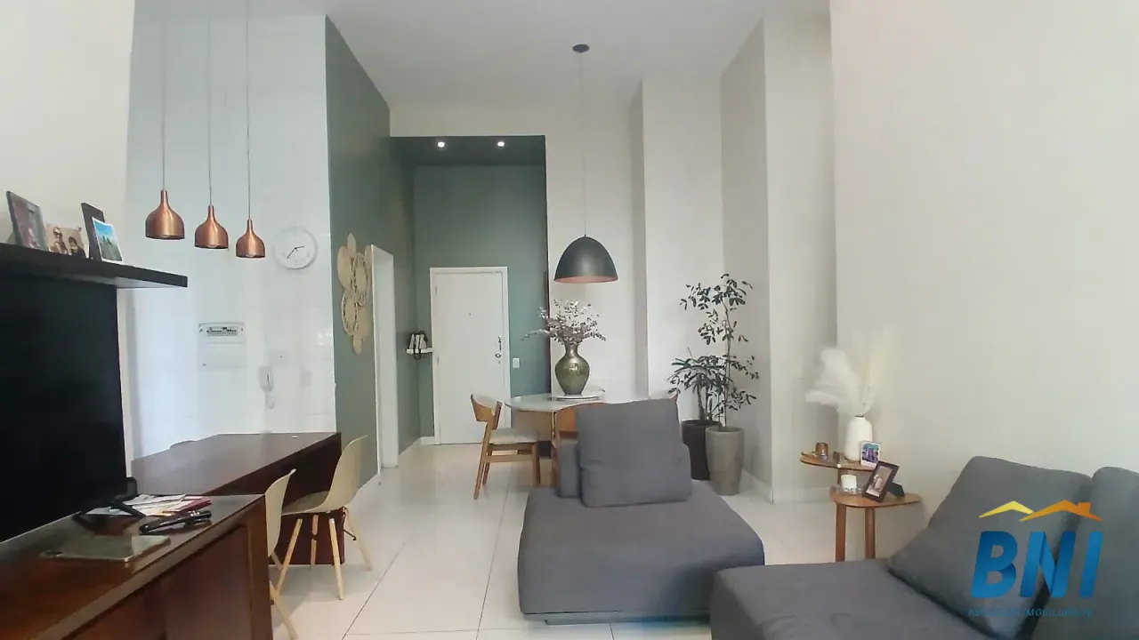 Apartamento de 2 quartos com cozinha integrada e varanda — photo 14