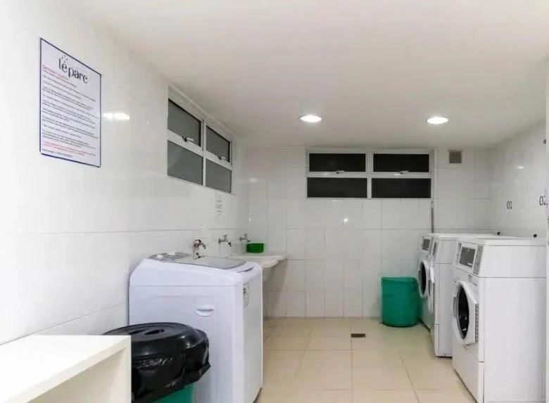 2-bedroom apartment in a building with an indoor pool — photo 14