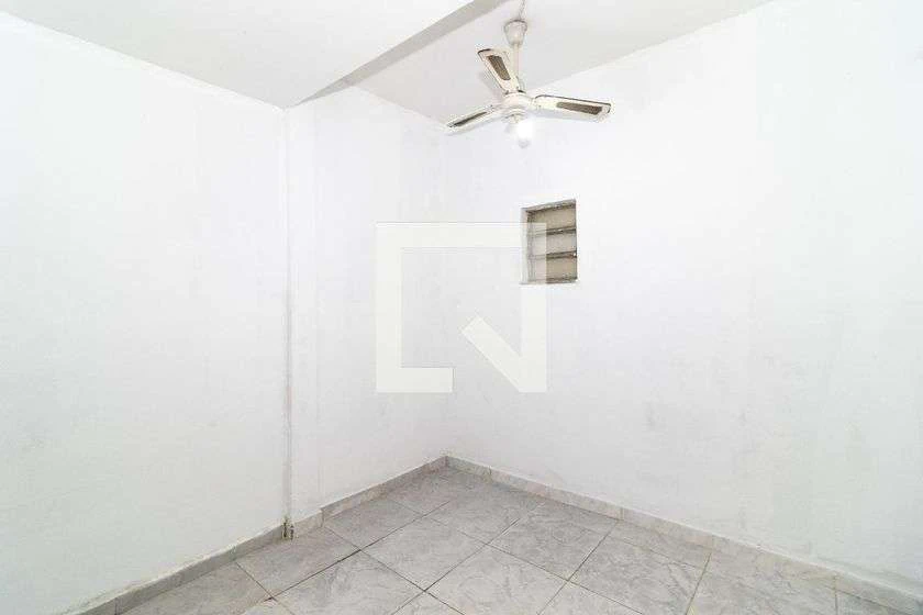 Rental house with 2 bedrooms and separate kitchen — photo 26