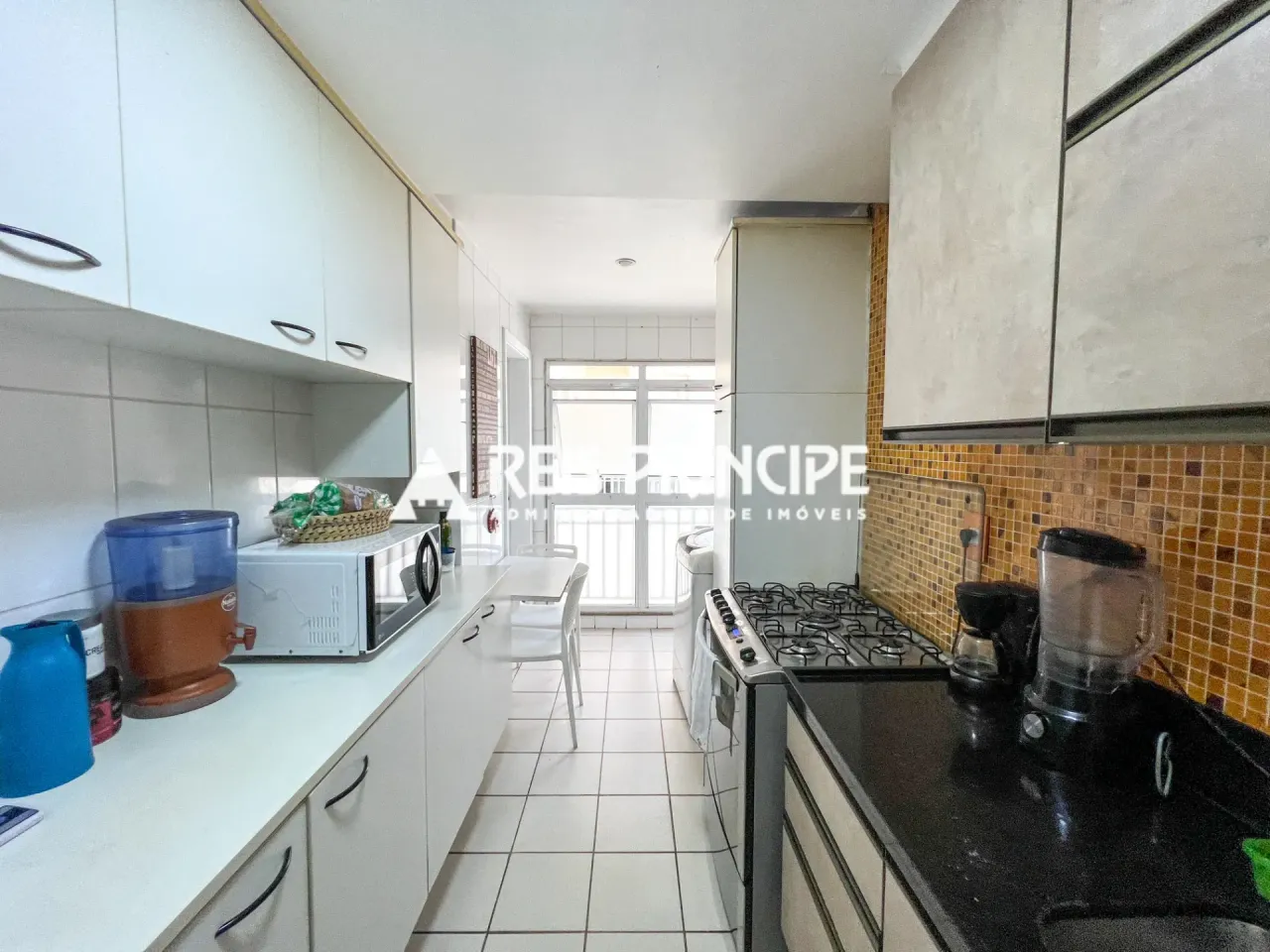 Furnished apartment with 3 bedrooms and 3 bathrooms — photo 16