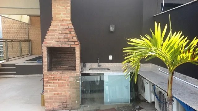 Top-floor apartment with 3 bedrooms and 4 bathrooms — photo 10