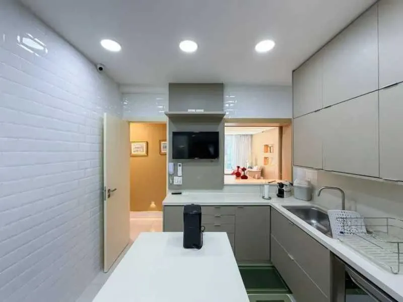 Квартира 130 м² з робочим місцем та заскленим балконом — photo 2