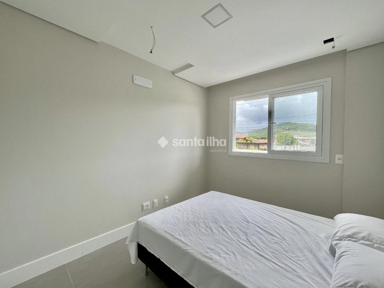 Floor-to-ceiling windows in a 3-bedroom apartment, 152 m² — photo 10