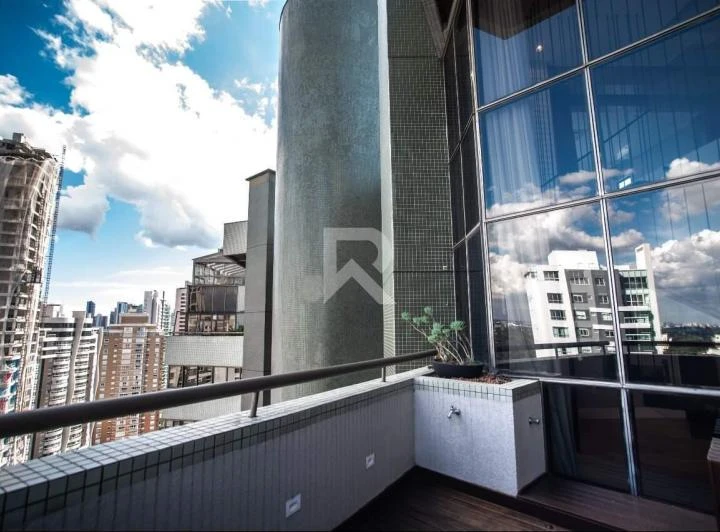 Large apartment with city views and 463 m² — photo 5