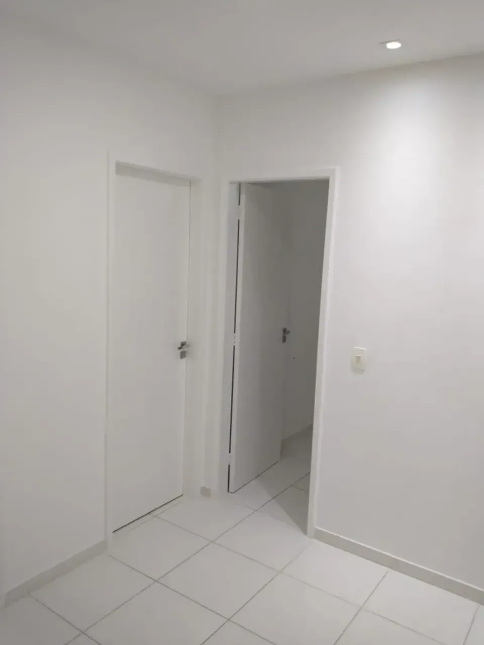 Unfurnished 2-bedroom apartment with 1 bathroom, 65 m² — photo 15