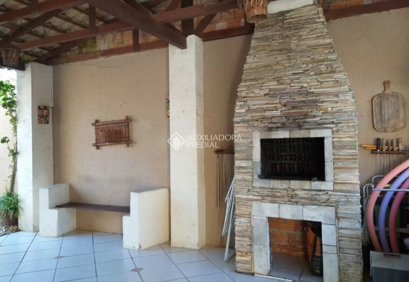 Casa amueblada de 415 m² con 6 dormitorios y 3 plazas — photo 28