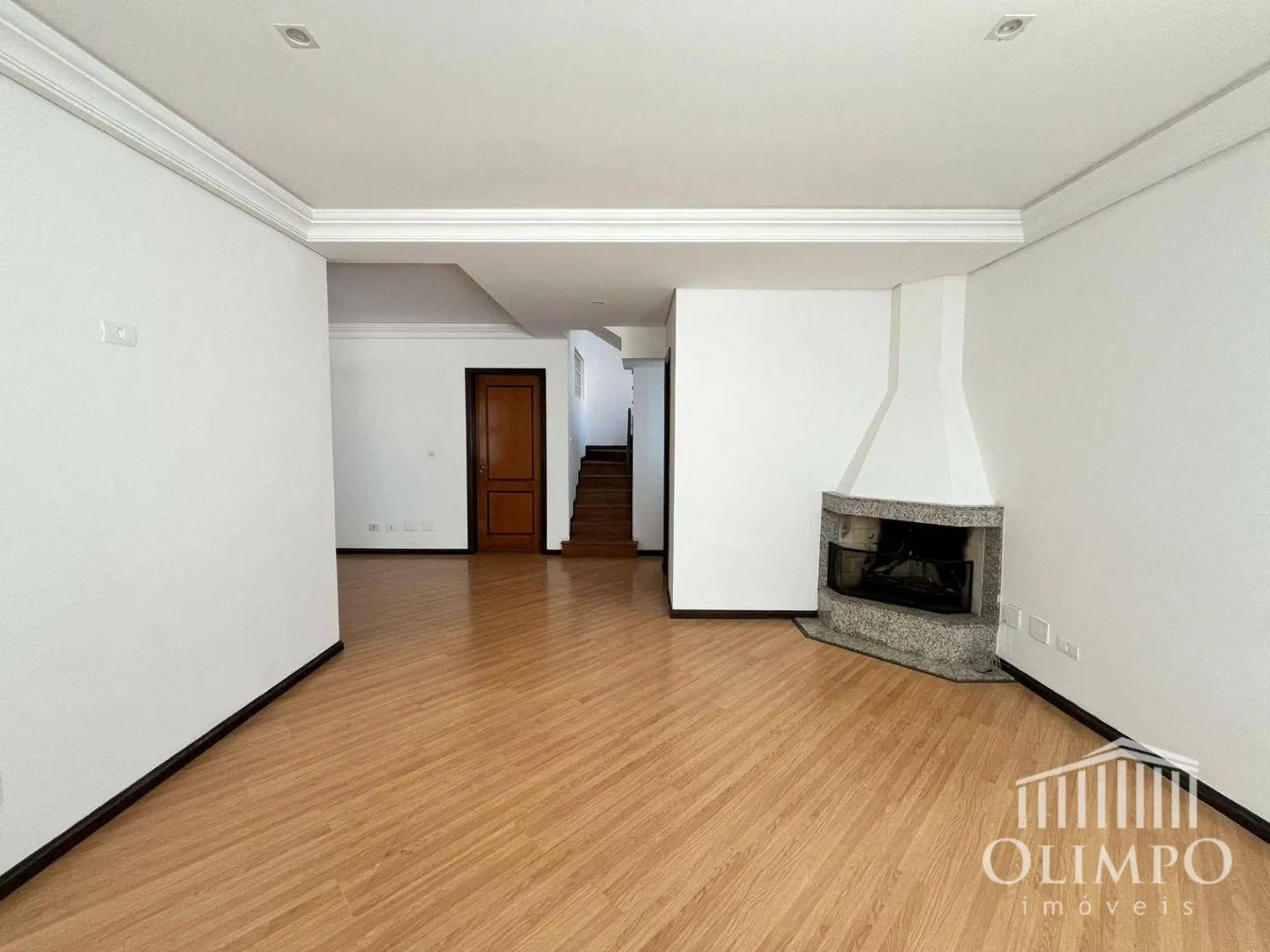 Unfurnished house with 4 bedrooms and a gas kitchen — photo 6