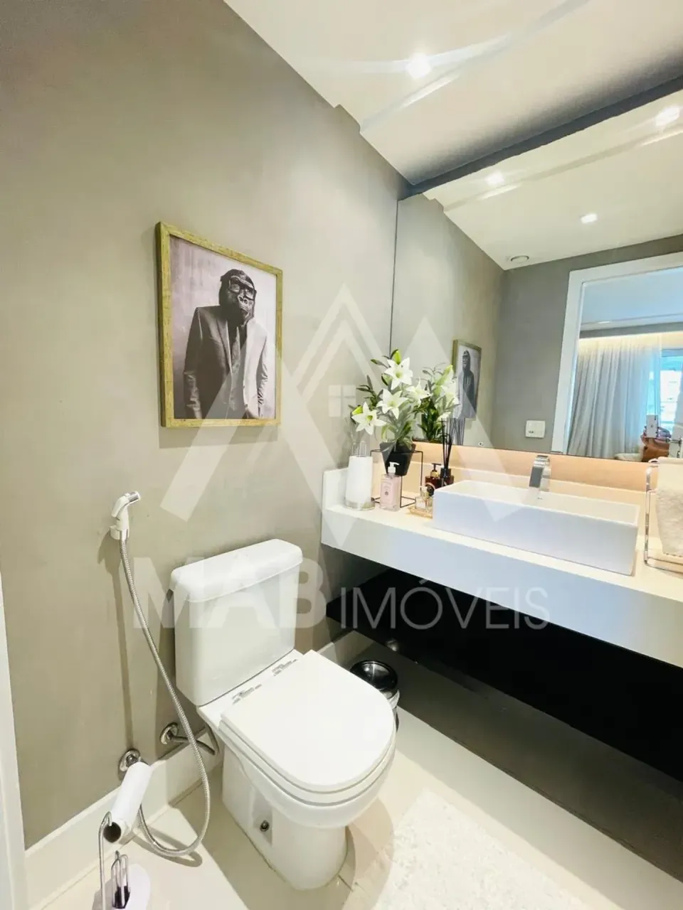 Apartamento mobiliado de 4 quartos e 5 banheiros, 160 m² — photo 17