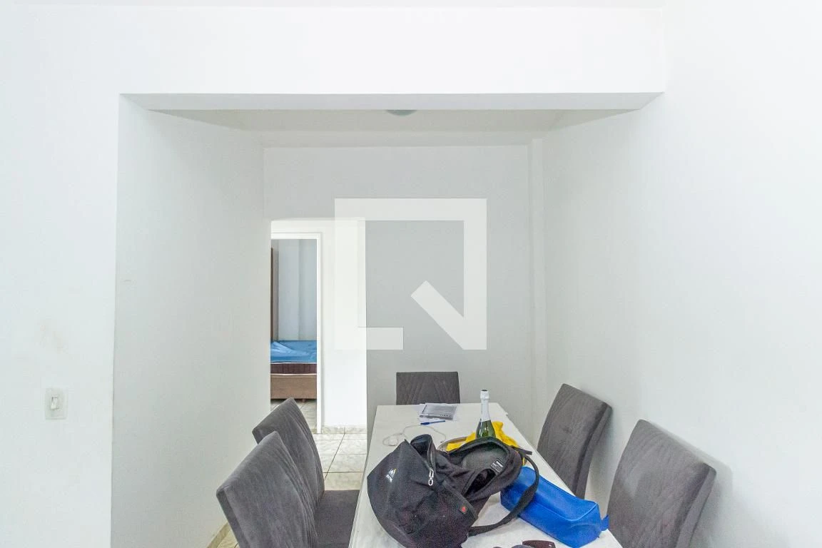 Furnished apartment with 2 bedrooms and a balcony — photo 33