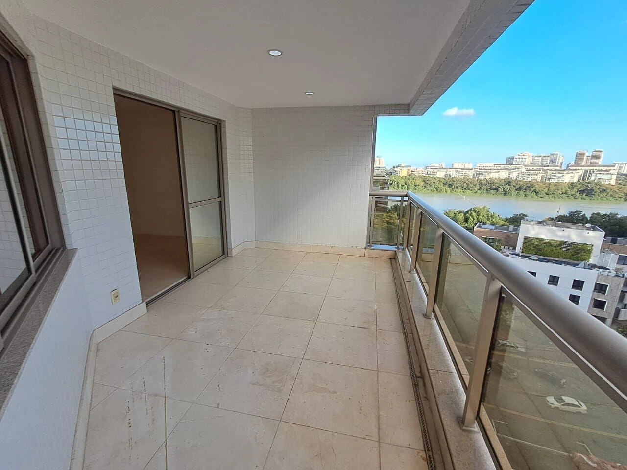 4-suite apartment with 370 m² and private BBQ area — photo 13