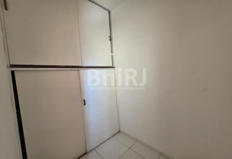Apartamento com cozinha separada, 3 quartos e 1 banheiro — photo 10