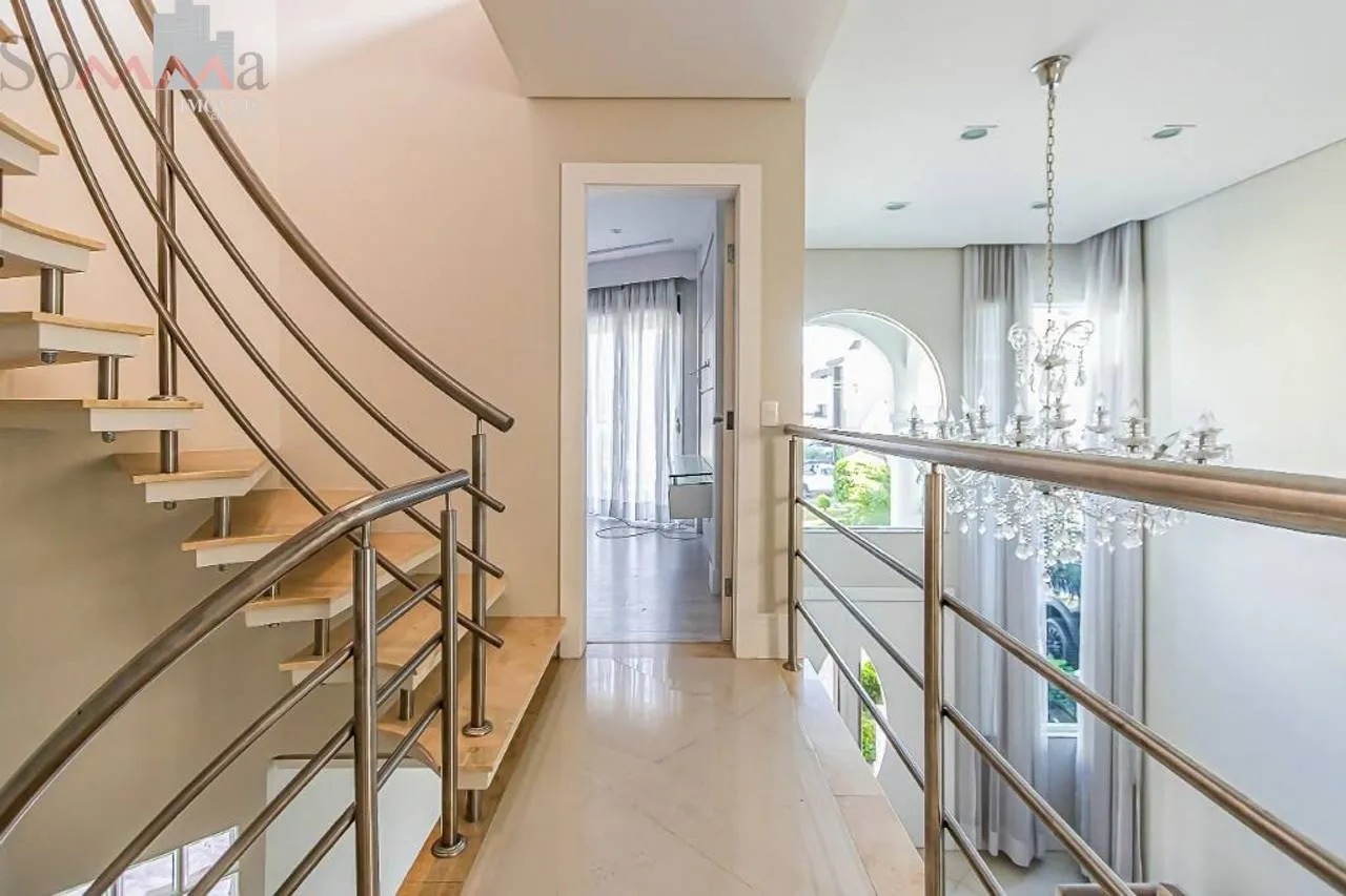 Furnished house, 323 m², with a bathtub — photo 40
