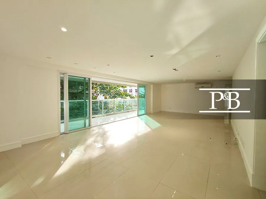 4-bedroom apartment, 289 m² — photo 2