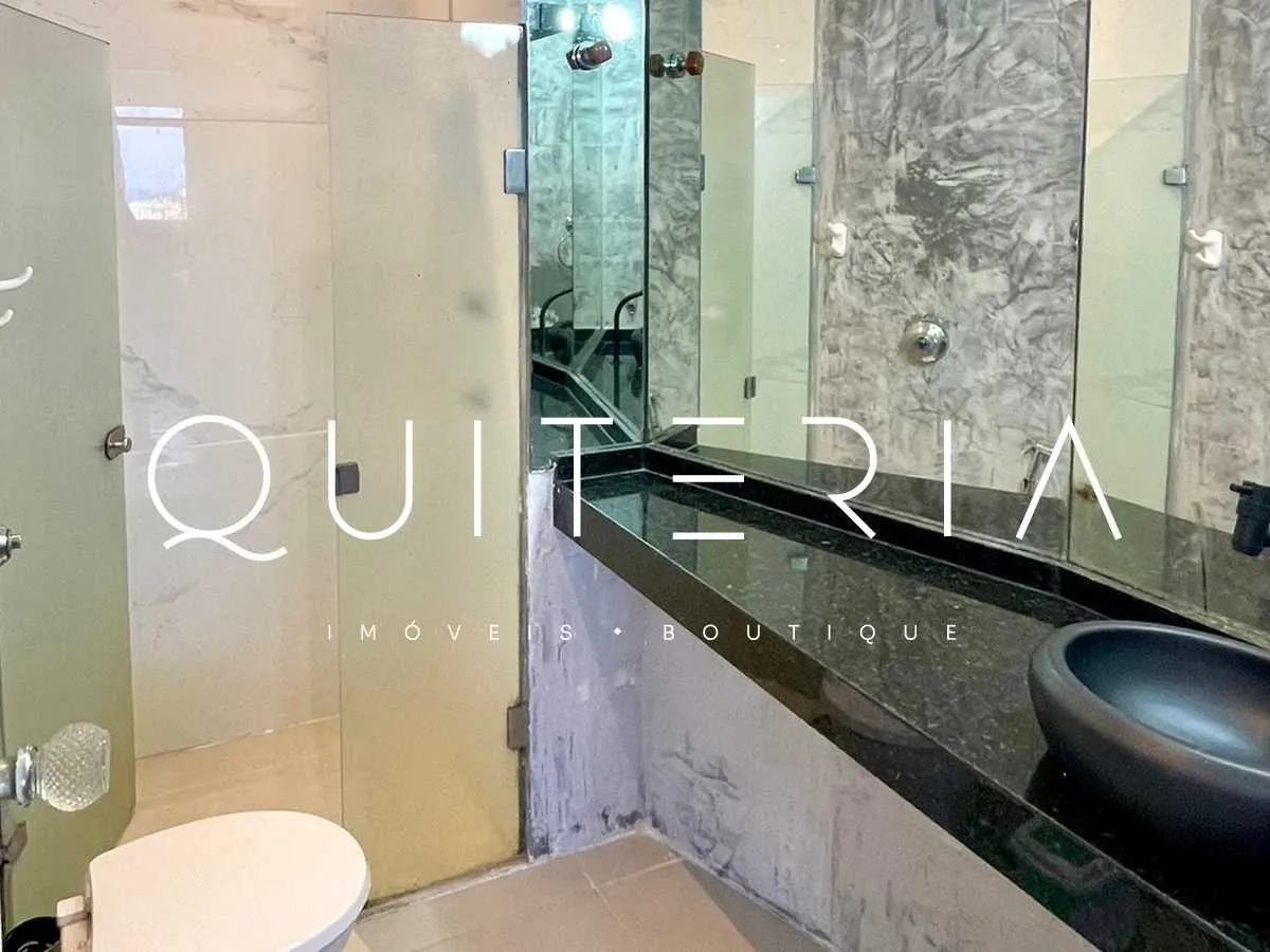 One-bedroom apartment in a building with a sauna — photo 15