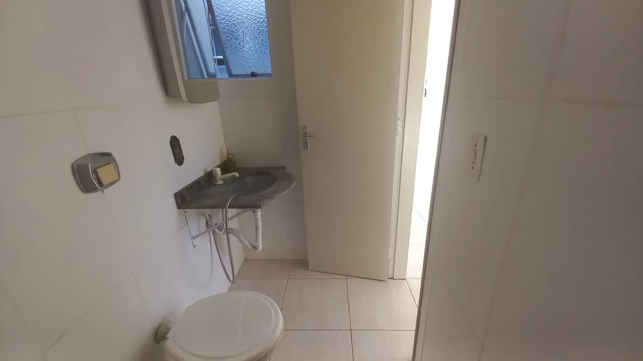 2-bedroom apartment with a mountain view in Florianópolis — photo 6
