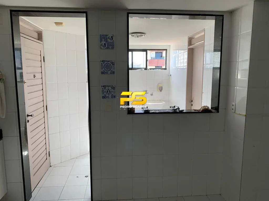 4-bedroom apartment with 3 en-suites and 204 m² on the 6th floor — photo 41