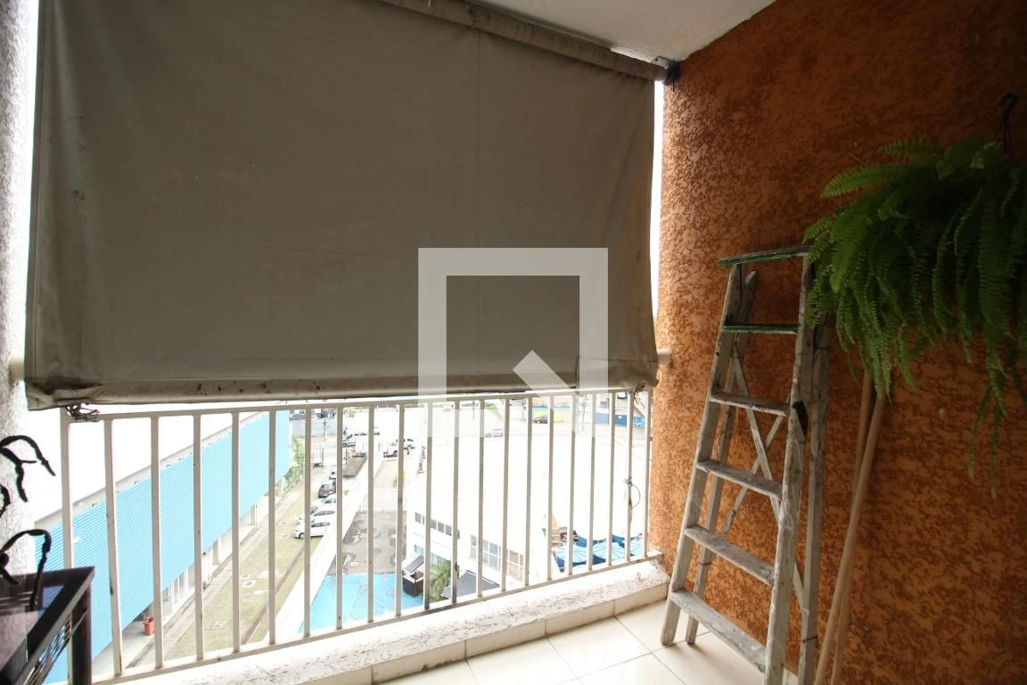 Furnished apartment with open-plan kitchen and 2 bedrooms — photo 24