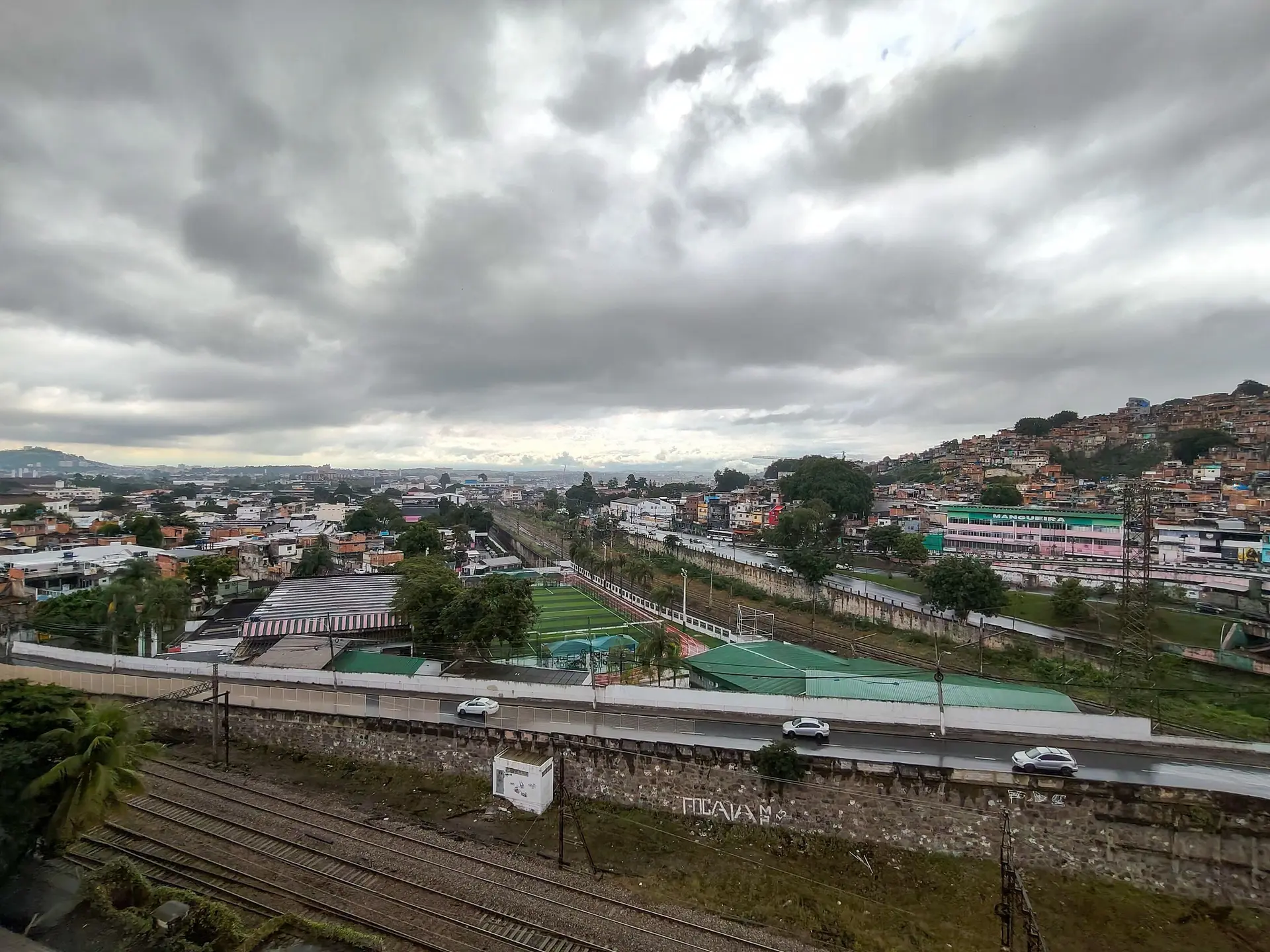 Apartamento mobiliado com cozinha americana e fogão a gás — photo 47