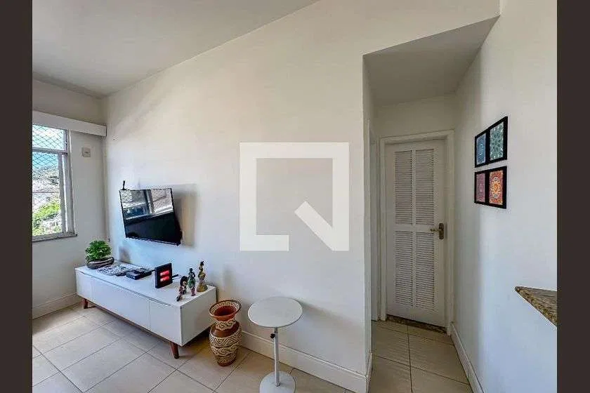 45 m² 1-bedroom apartment with 1 parking space — photo 3