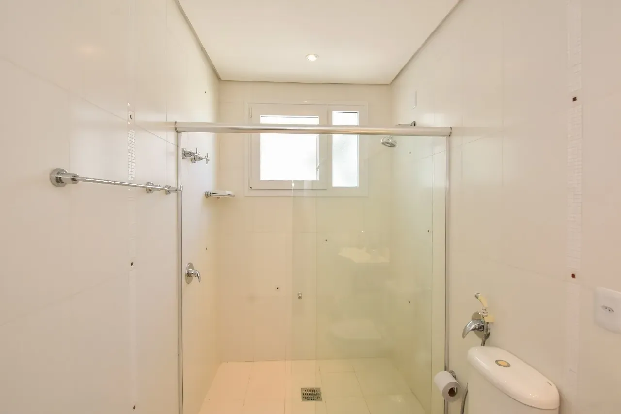 Casa mobiliada com 4 suítes e piscina aberta — photo 49