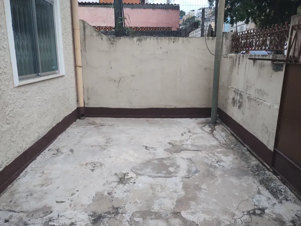Apartamento de 1 quarto e 1 banheiro com cozinha fechada — photo 14