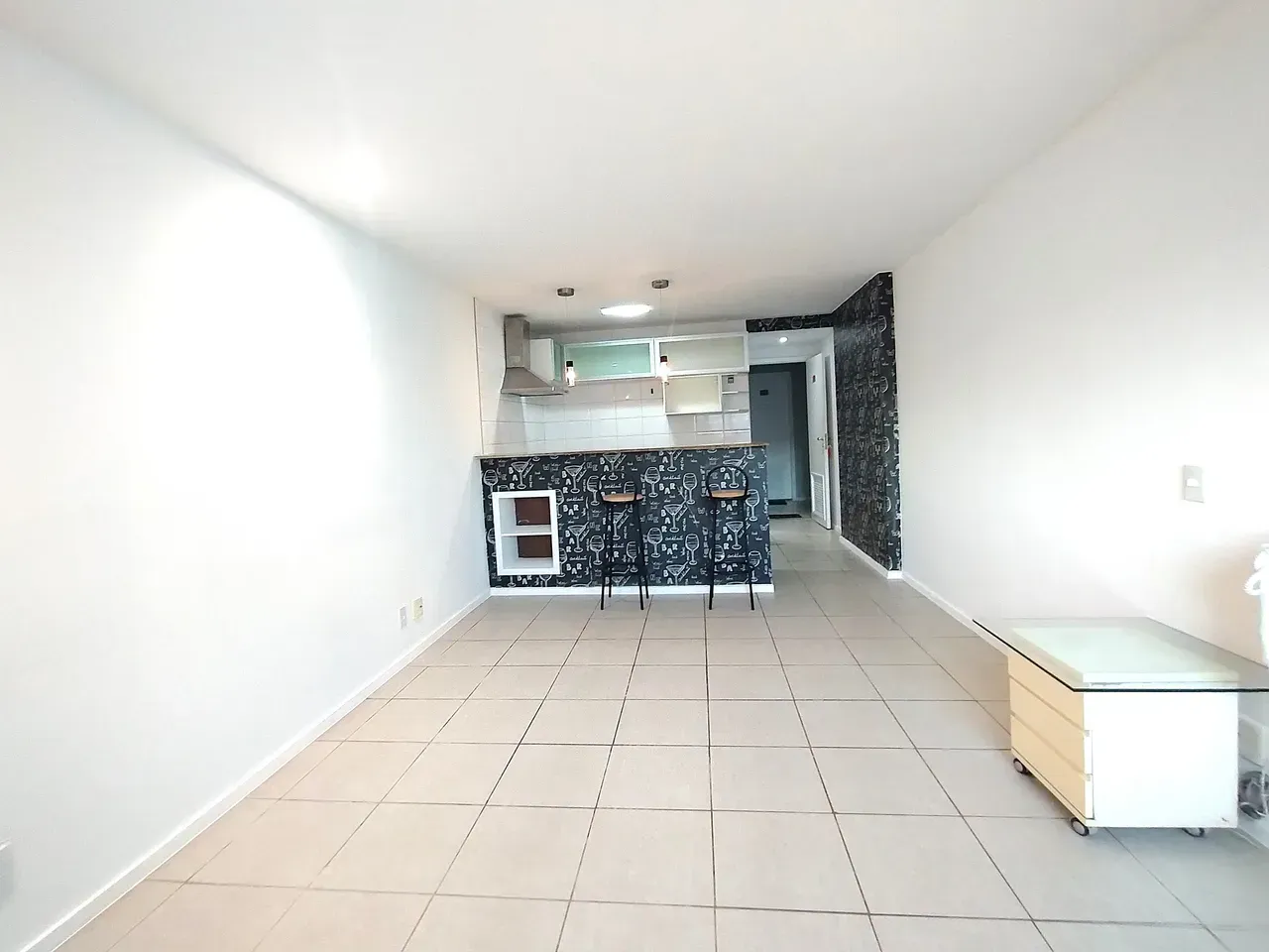1-bedroom apartment with open-plan gas kitchen — photo 20