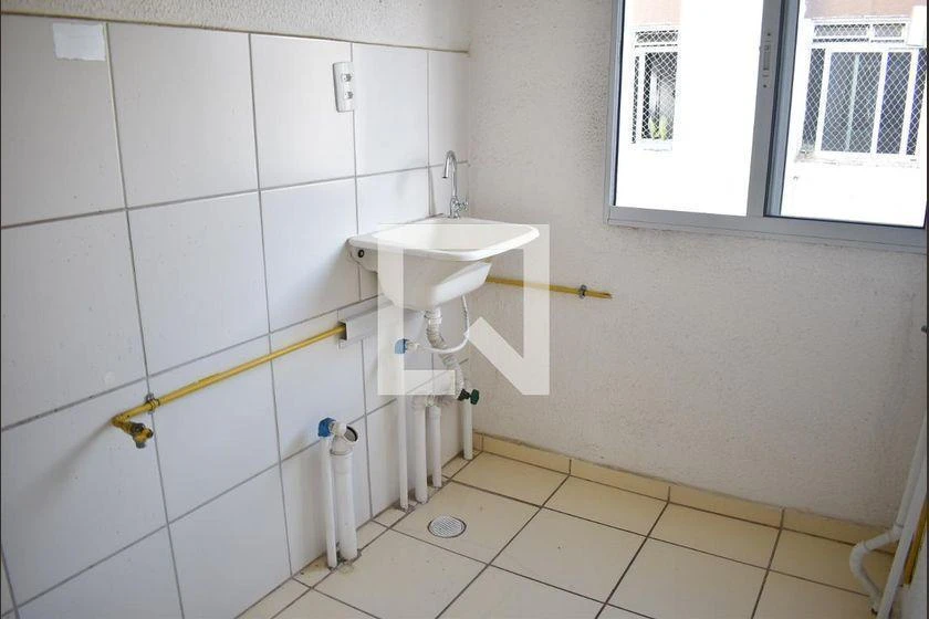 2-bedroom apartment in a building with a pool — photo 4