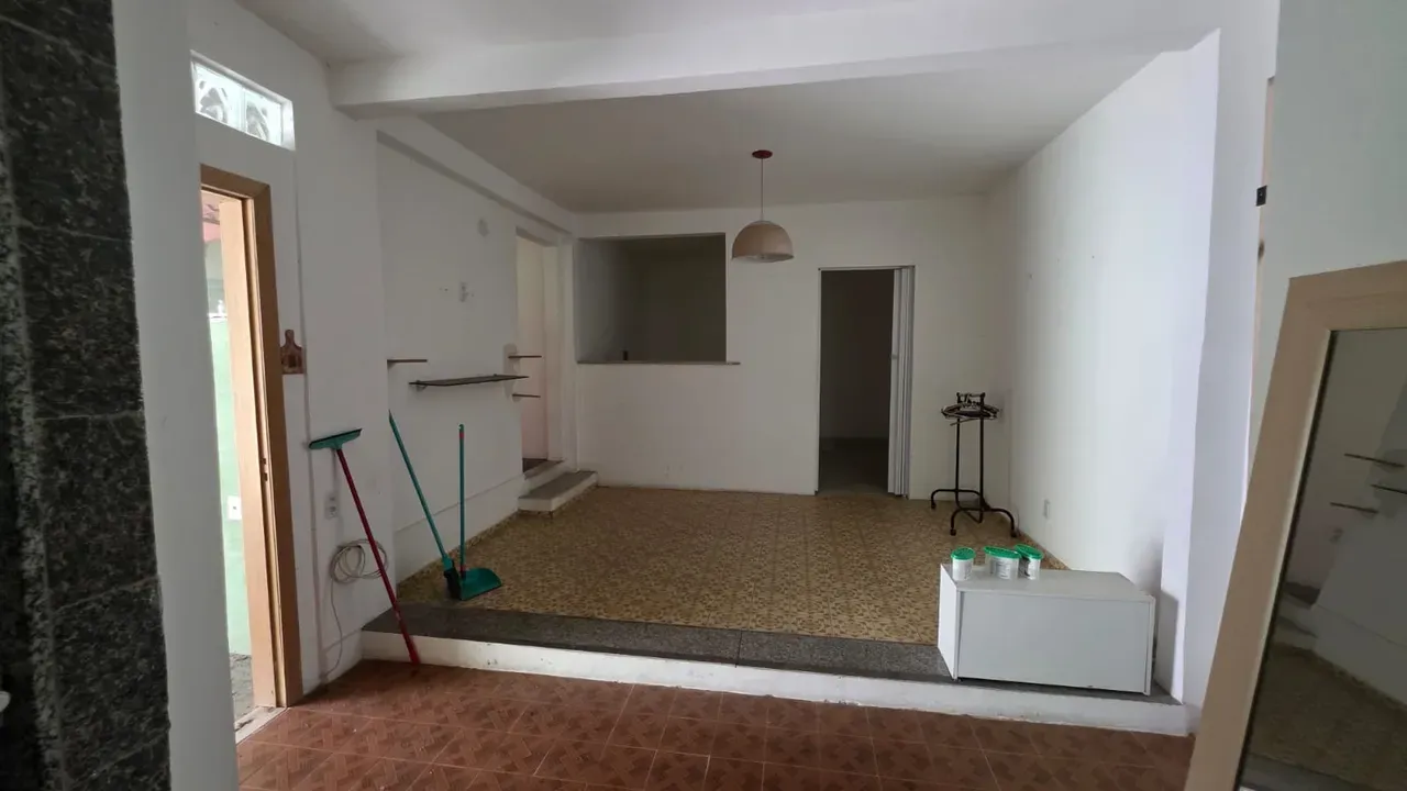 Casa com 3 quartos e 2 banheiros, com garagem para 2 carros — photo 25