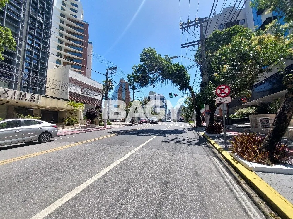 Apartamento sin estacionamiento, cocina cerrada y 75 m² — photo 24