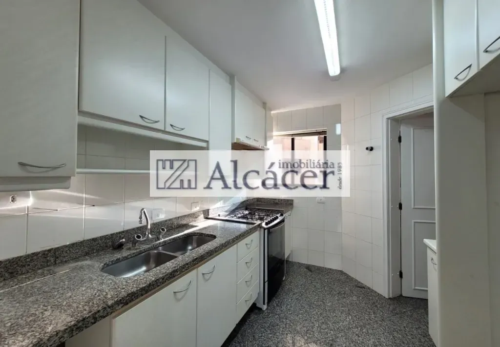 236 m² apartment with 2 en-suites and private BBQ — photo 13