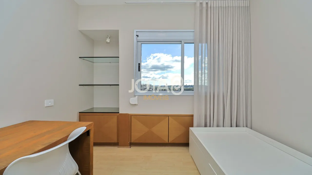Apartamento de 3 dormitorios, 136 m² y 2 plazas — photo 10