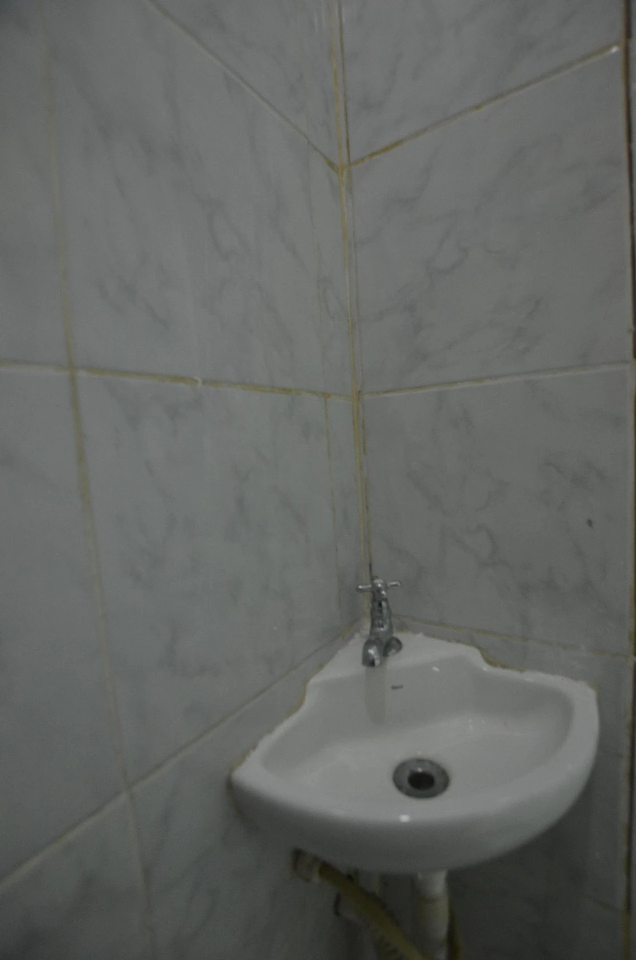 3-bedroom apartment with 2 bathrooms and no parking — photo 23