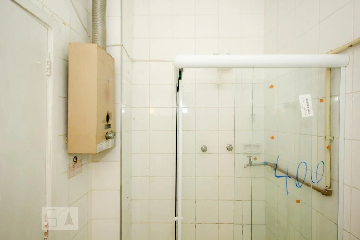 Apartment, 30 m², with wood or laminate floors — photo 14