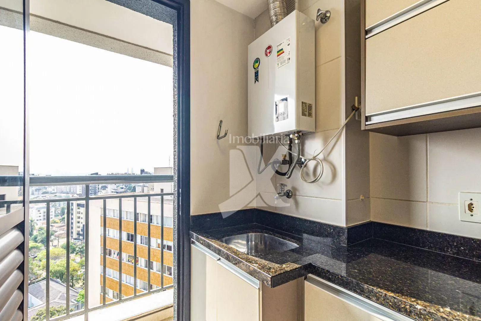 Wood or laminate floors in a one-bedroom apartment, 47 m² — photo 19