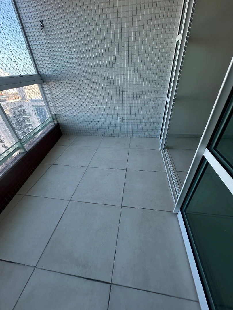 Apartment, 94 m², with a glass-enclosed balcony — photo 19