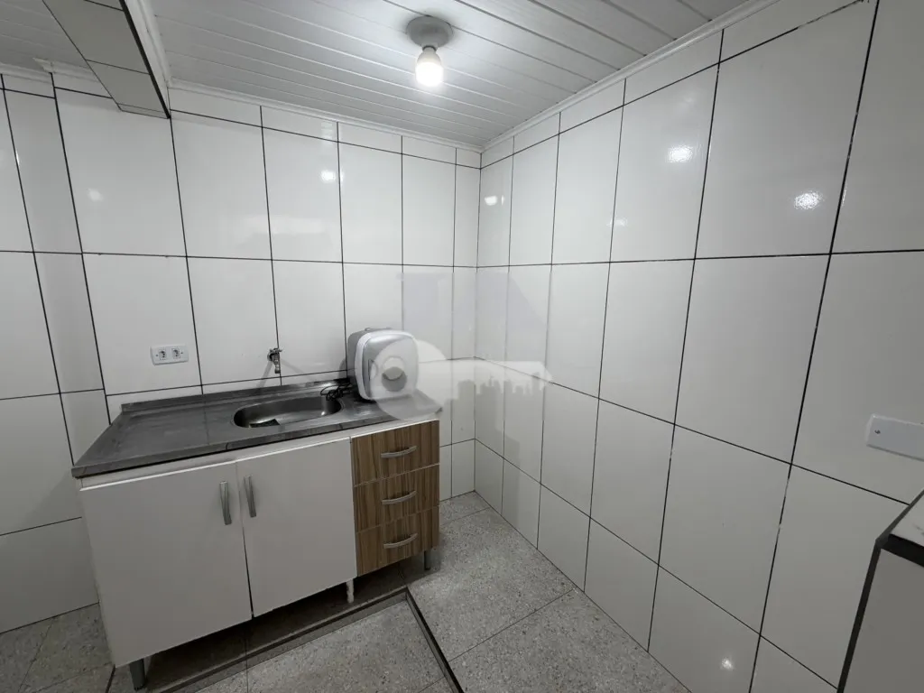 2-bedroom house with a washing machine — photo 9