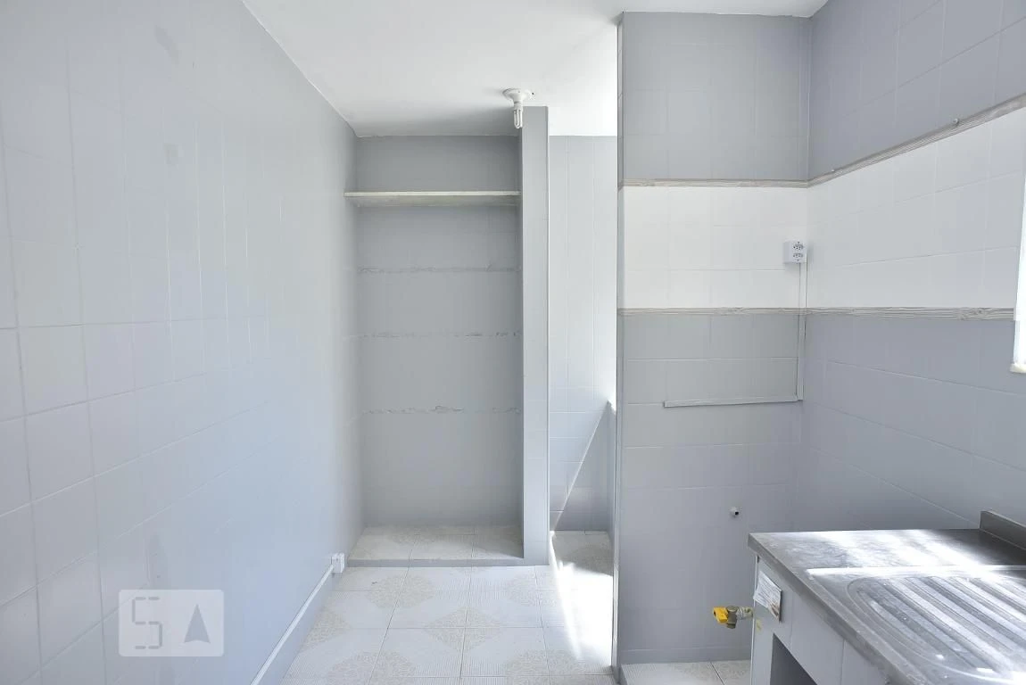 2-bedroom apartment with a washing machine — photo 13