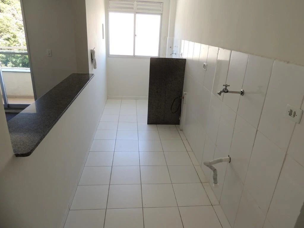 Home office in a 3-bedroom apartment, 66 m² — photo 4