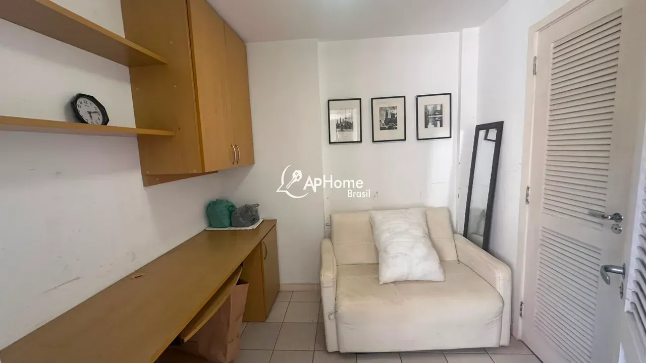 Furnished 2-bedroom apartment with 3 bathrooms — photo 16