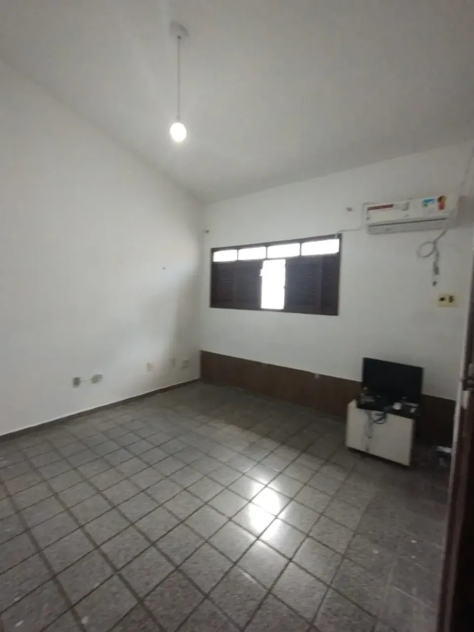 Дом: 4 спальни, 200 м² — photo 6