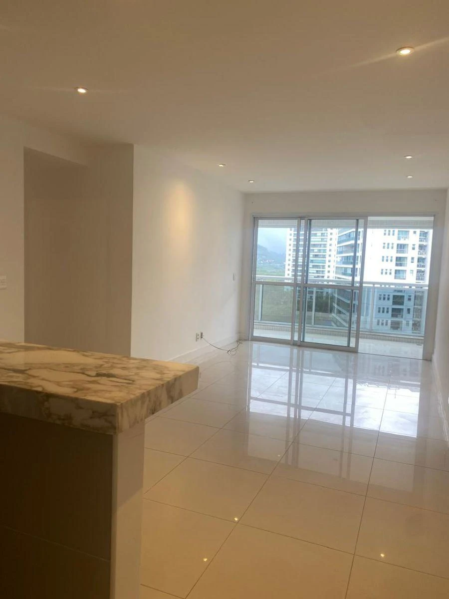 95 m² apartment with 3 bedrooms and 2 parking spaces — photo 13