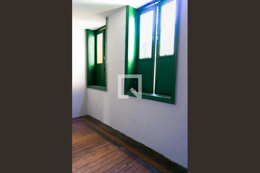 Rental house with 5 bedrooms and a closed kitchen room — photo 89