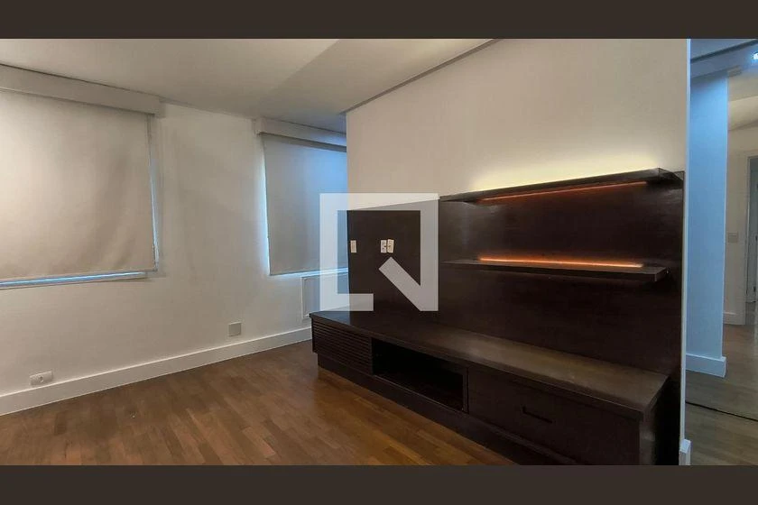 Apartamento, 122 m², com piso de madeira ou laminado — photo 20