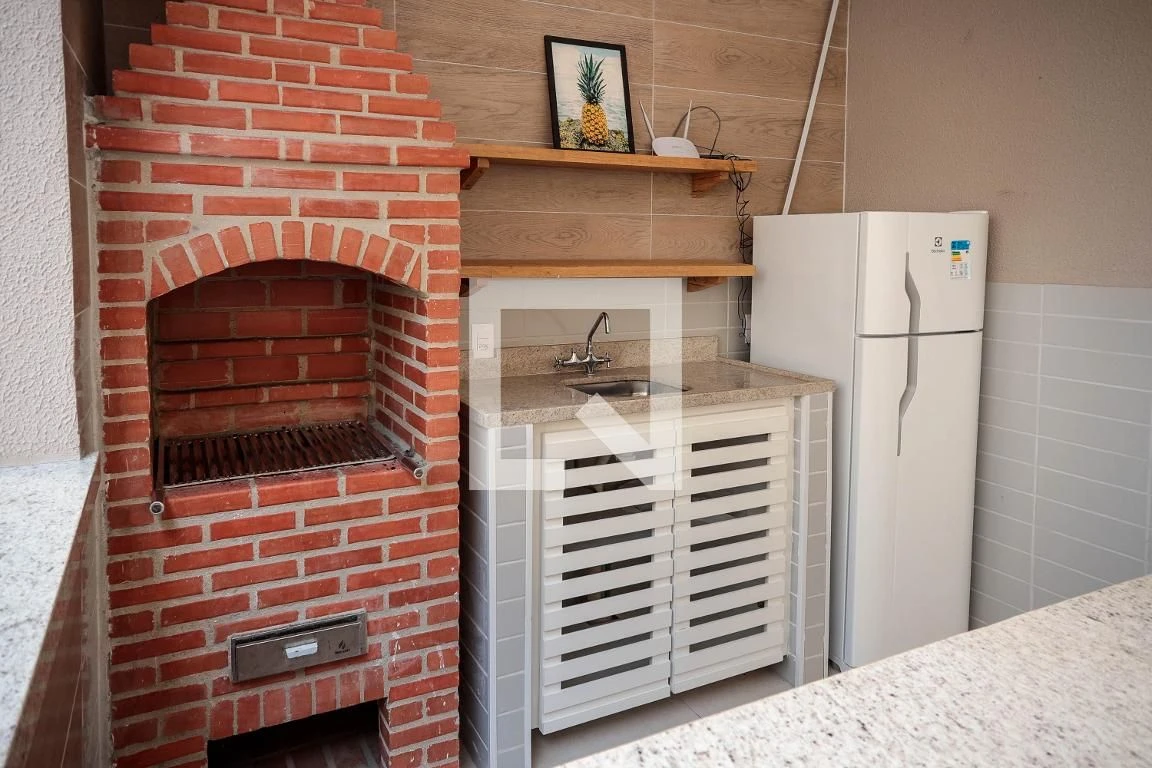 2-bedroom apartment with laundry area and 1 parking spot — photo 49